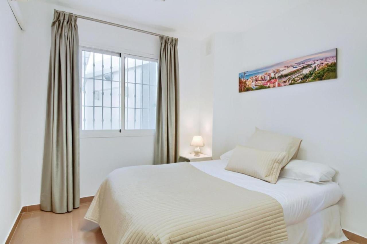 Amplio Piso Con Terraza Appartement Málaga Buitenkant foto